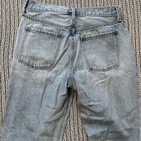 Old Navy High Rise Slouchy Straight Jeans - Picture 2 of 5